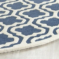 Safavieh Cambridge Kirsten Geometric Area Rug
