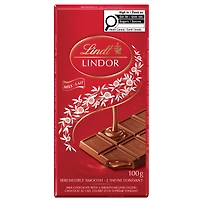 Lindt LINDOR Milk Chocolate Bar, 100 Grams