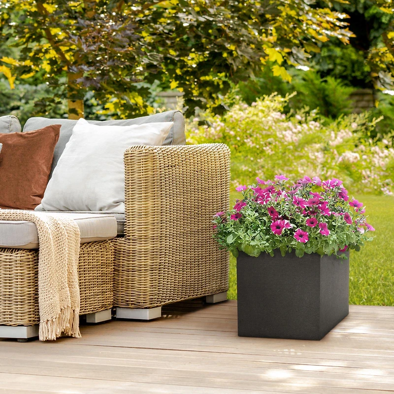 Tierra Verde 13in W x 14in H Citadel Horizon Medium Recycled Self-Watering Indoor/Outdoor Square Planter-Black