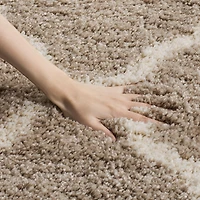 Safavieh Hudson Aline Geometric Shag Area Rug