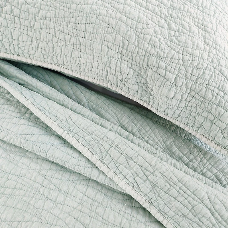 Gouchee Home Carson King Quilt Set – 3-Piece Mint Bedding Set, Stone-Washed Cotton with Wave Stitch Pattern, Soft All-Season Bedspread with Plush Fill & Matching Pillow Shams