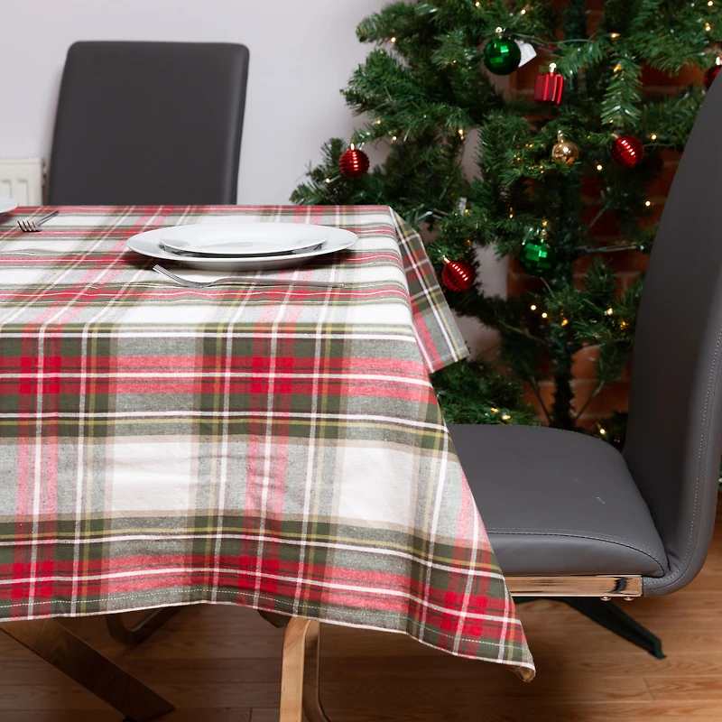 Celebration Plaid Table Cloth