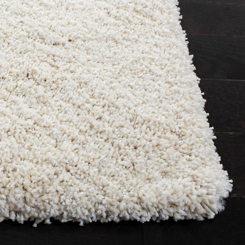 Safavieh Milan Harlow Tapis Peluche Solide Shag