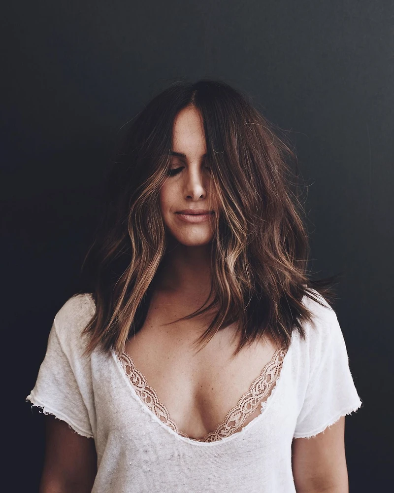 Kristin Ess Vaporisateur Texturisant pour Cheveux de Coiffage à Sec à Finition Sèche pour Volume + Texture, Fixatif Texturisant Sec à Tenue Légère, Fini Mat Doux