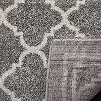 SAFAVIEH Amherst Trina Geometric Area Rug