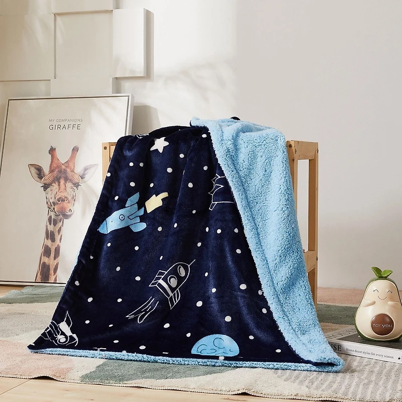 Couverture réversible en flanelle polaire Sherpa pour enfants, motif fusées et étoiles bleu blanc et bleu marine, 76 x 101 cm
