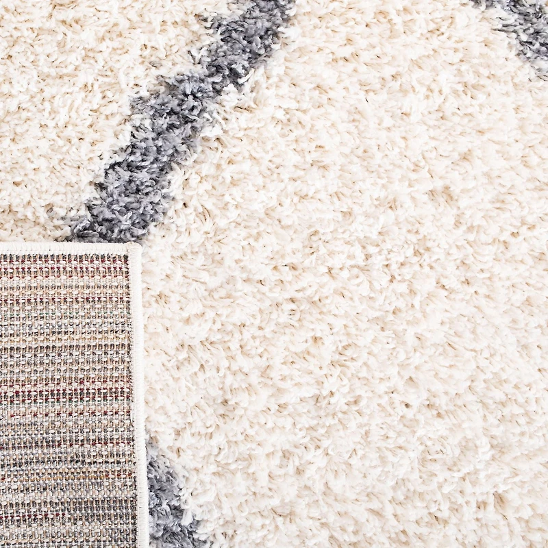 Safavieh Venus Carleen Tapis Chevron Shag