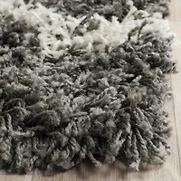 Safavieh Dallas Jerrie Geometric Shag Area Rug