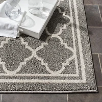 SAFAVIEH Amherst Trina Tapis Géométrique