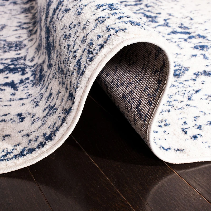 Safavieh Madison Katina Traditional Faded Area Rug