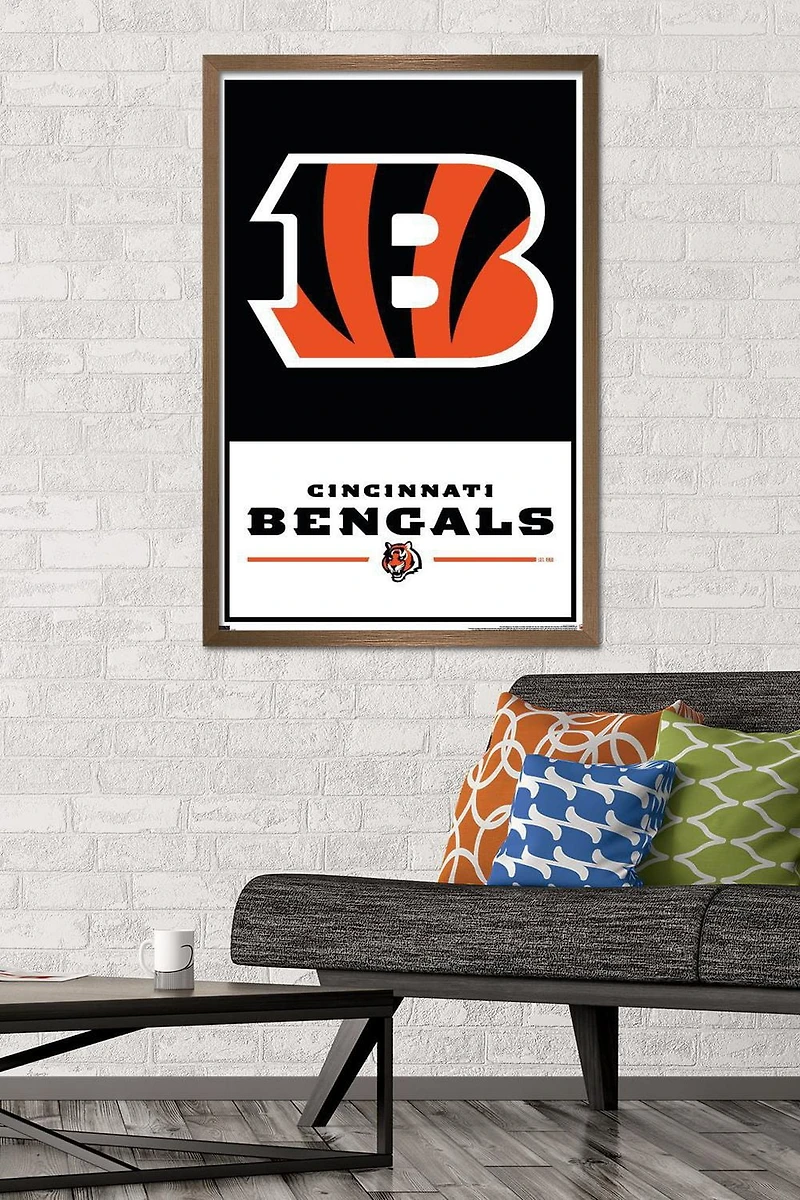 NFL Cincinnati Bengals - Logo 21 Wall Poster with Magnetic Frame, 22.375" x 34"