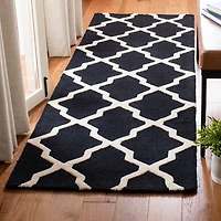 Safavieh Cambridge Liam Geometric Area Rug