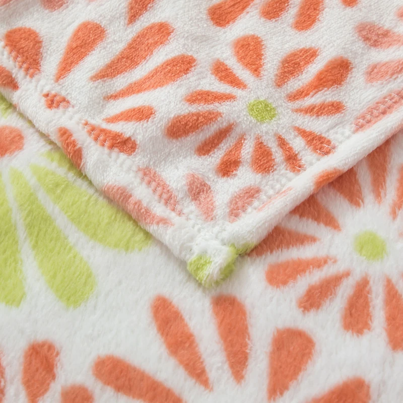Mainstays Plush Throw Blanket Retro