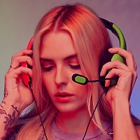 Casque PDP Gaming LVL40 Wired Stereo Gaming avec micro antibruit : Nintendo Switch - Rose & Vert