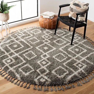 Safavieh Moroccan Fringe Shag Janella Geometric Area Rug