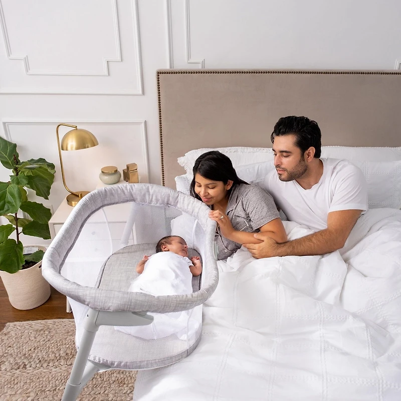 HALO® BassiNest Flex™, Baby Bassinet Bedside Sleeper, Portable Sleeping Crib