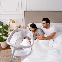 HALO® BassiNest Flex™, Baby Bassinet Bedside Sleeper, Portable Sleeping Crib