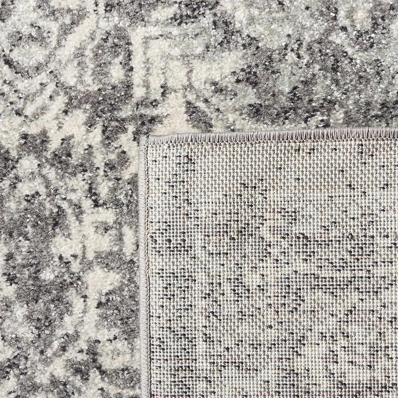 Safavieh Evoke Trena Traditional Area Rug