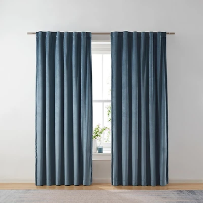 Better Homes & Gardens Panneau de Rideau Occultant en Velours avec passe-Tringle, 132 x 213 cm