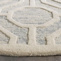Safavieh Cambridge Johan Geometric Area Rug