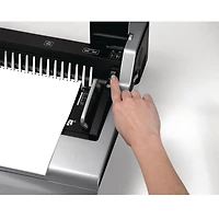 Galaxy™ E 500 Perforelieuse électrique avec kit de démarrage