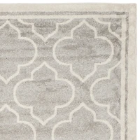 Safavieh Amherst Wilson Geometric Area Rug