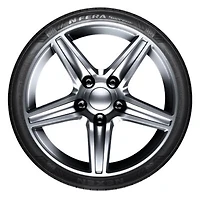 Nexen N'Fera Supreme 245/45R18 XL 100W Tire