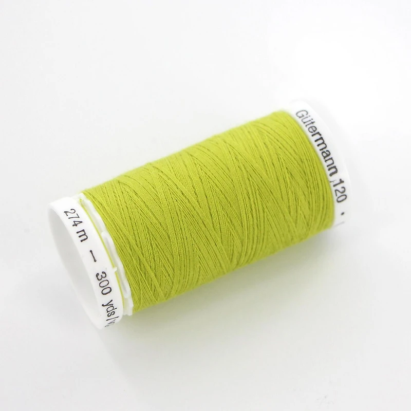 GÜTERMANN 120 Sew-All 100% Polyester Thread Spool, 274 m (300 yd)