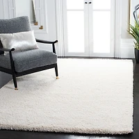 Safavieh Milan Harlow Tapis Peluche Solide Shag