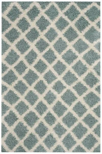 Safavieh Layla Geometric Plush Shag Area Rug