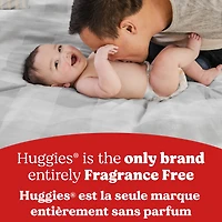 Couches pour bébé Huggies Skin Essentials, taille NB (6 à 9 lb), 180 couches