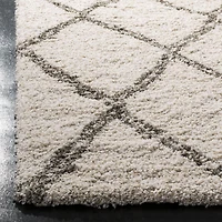 SAFAVIEH Hudson Adella Geometric Diamonds Shag Area Rug