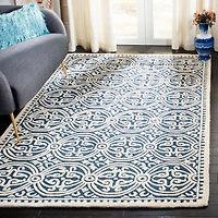 SAFAVIEH Cambridge Leslie Geometric Area Rug