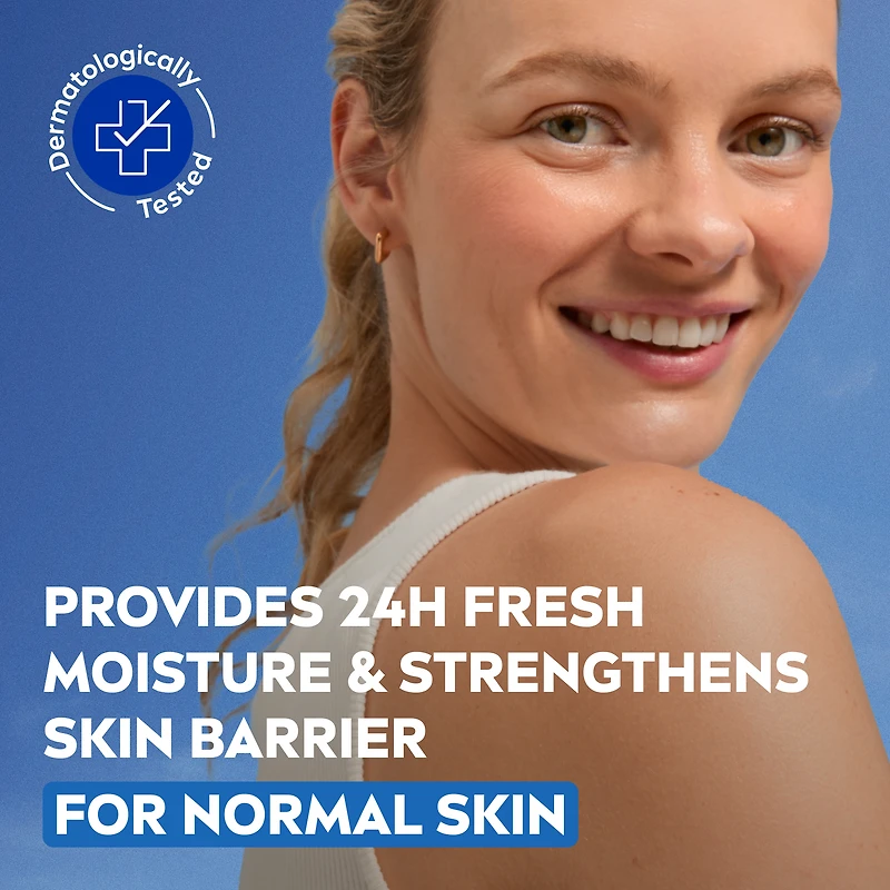 NIVEA Refreshing Day Cream, 24H Moisture for Normal Skin, 50ml, Face Moisturizer with Hyaluronic acid