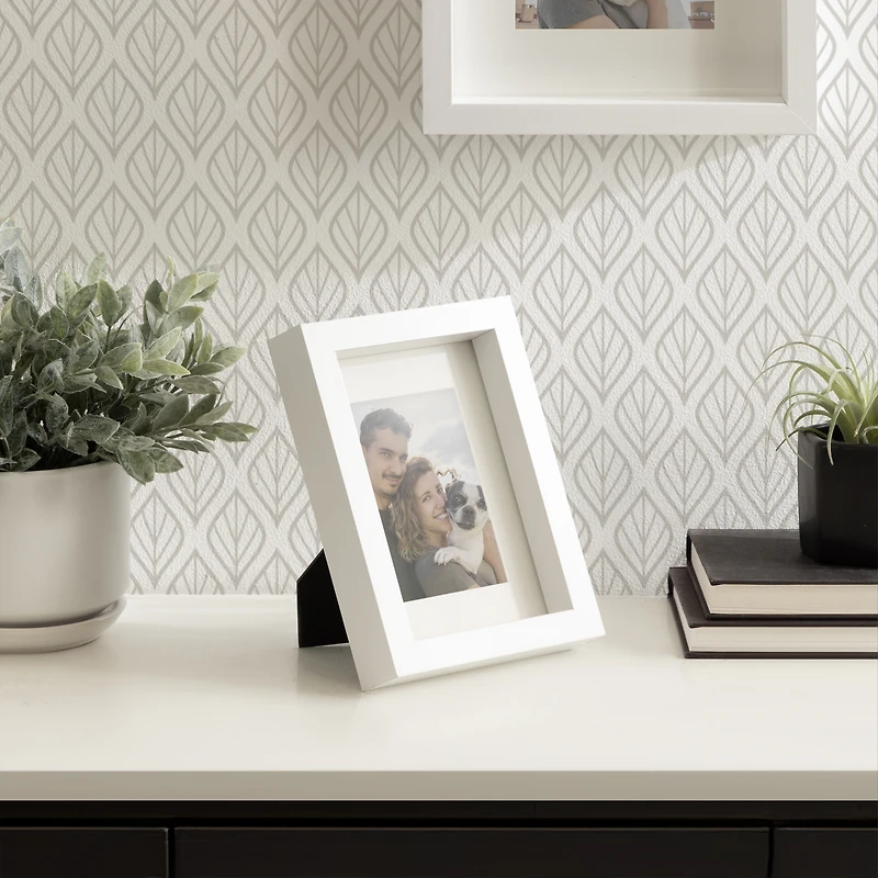 DesignOvation MacIntyre 5x7 Matted to 3.5x5 White Picture Frame