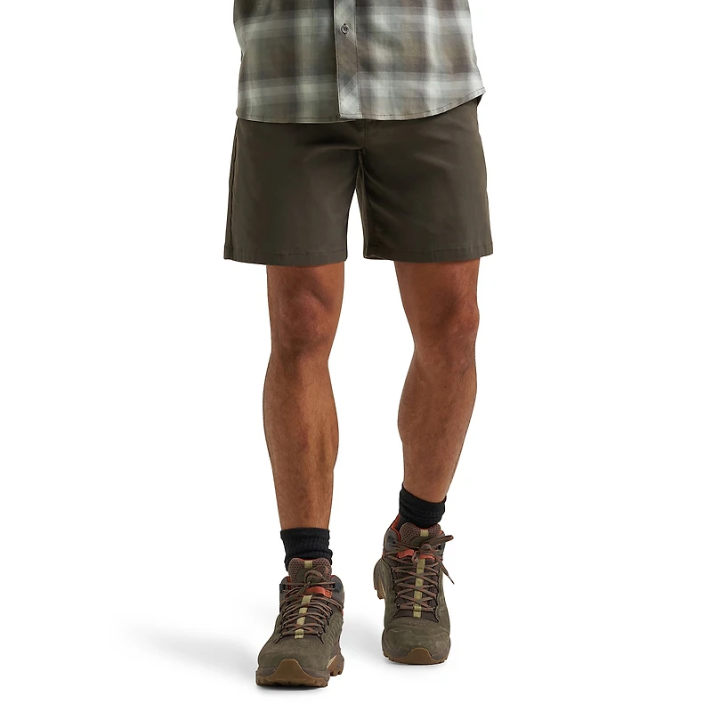 Short à taille plate Performance pour hommes Wrangler®