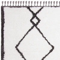 Safavieh Carmella Chase Aztec Fringe Shag Area Rug