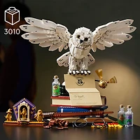 LEGO Harry Potter Hogwarts Icons - Collectors' Edition, 20th Anniversary Collectable Model with 3 Exclusive Golden Minifigures: Dumbledore, McGonagall and Hagrid, Fun Harry Potter Activity, 76391
