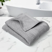 Mainstays Basics Solid Hand Towel