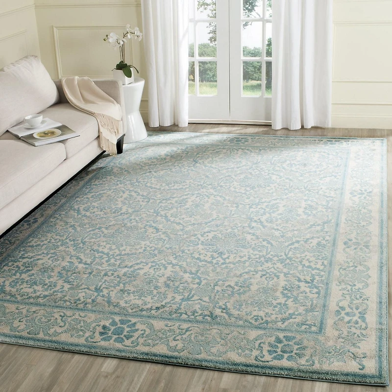 Safavieh Evoke Lorna Traditional Area Rug
