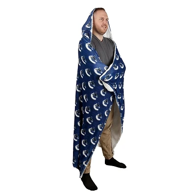 NHL Vancouver Canucks Hooded Blanket, 50" x 70"