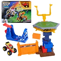 Monster Jam Smash & Bash Crash Course Playset, 16" Tower with 1:64 Monster Truck for Kids Ages 3 and up
