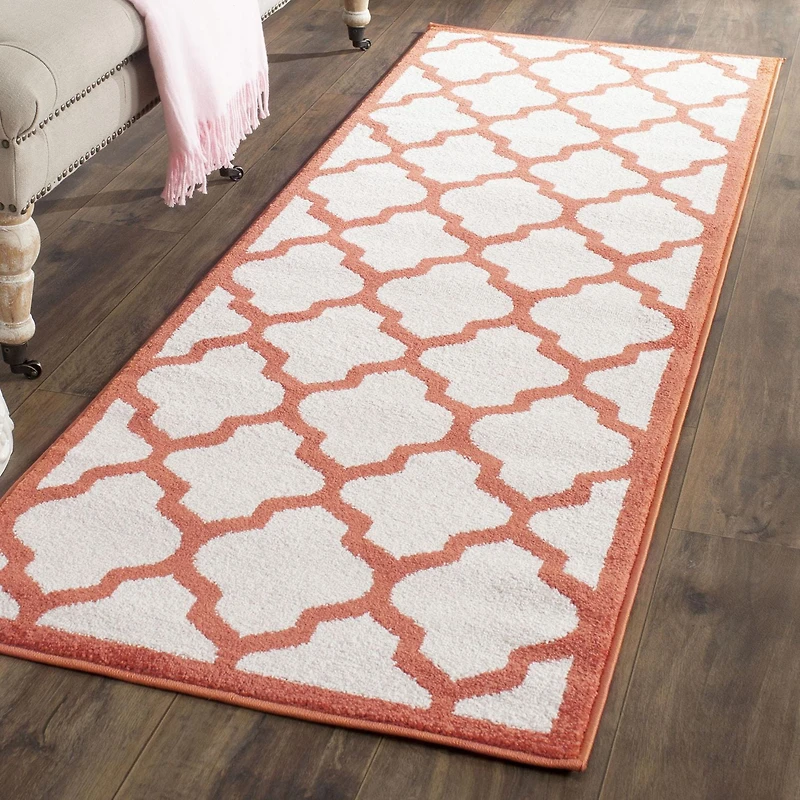 Safavieh Amherst Roderick Geometric Area Rug