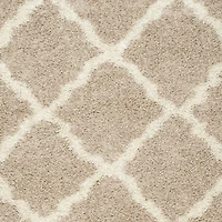 Safavieh Dallas Logan Geometric Shag Area Rug