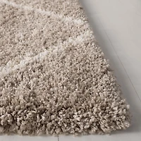 Safavieh Hudson Amias Geometric Shag Area Rug