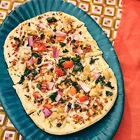 Daiya Dairy Free Meatless Chicken, Bacon & Ranch flavoured Flatbread, Vegan (Frozen), 331g