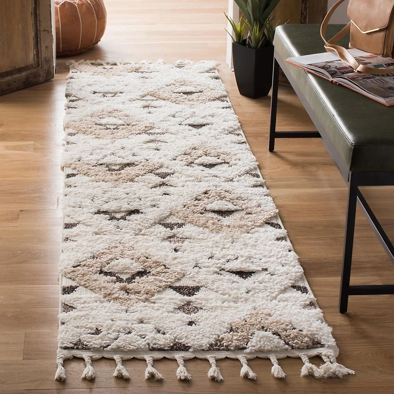 Safavieh Moroccan Tassel Shag Larry Geometric Area Rug