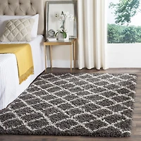 Safavieh Dallas Jerrie Tapis Géométrique Shag