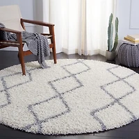 Safavieh Venus Nanda Geometric Shag Area Rug