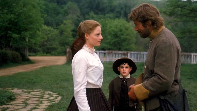 4 Film Favorites: Love Stories Collection - The Lake House / Message In A Bottle / Forever Young / Sommersby